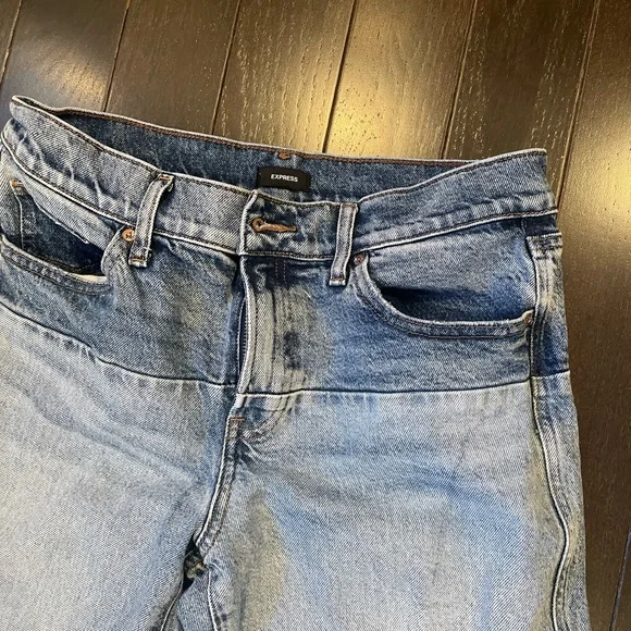 Express two tone destructed flare jeans size 6 - Picture 9 of 12